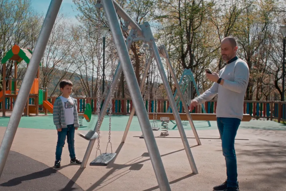 Publicidad - Hor zaude? - BBK Family